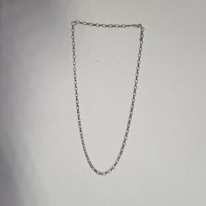 Elegant Silver Chain Necklace